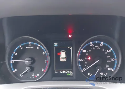 2017 Toyota Rav4 Xle из США, поврежденный, VIN 2T3WFREV1HW389322